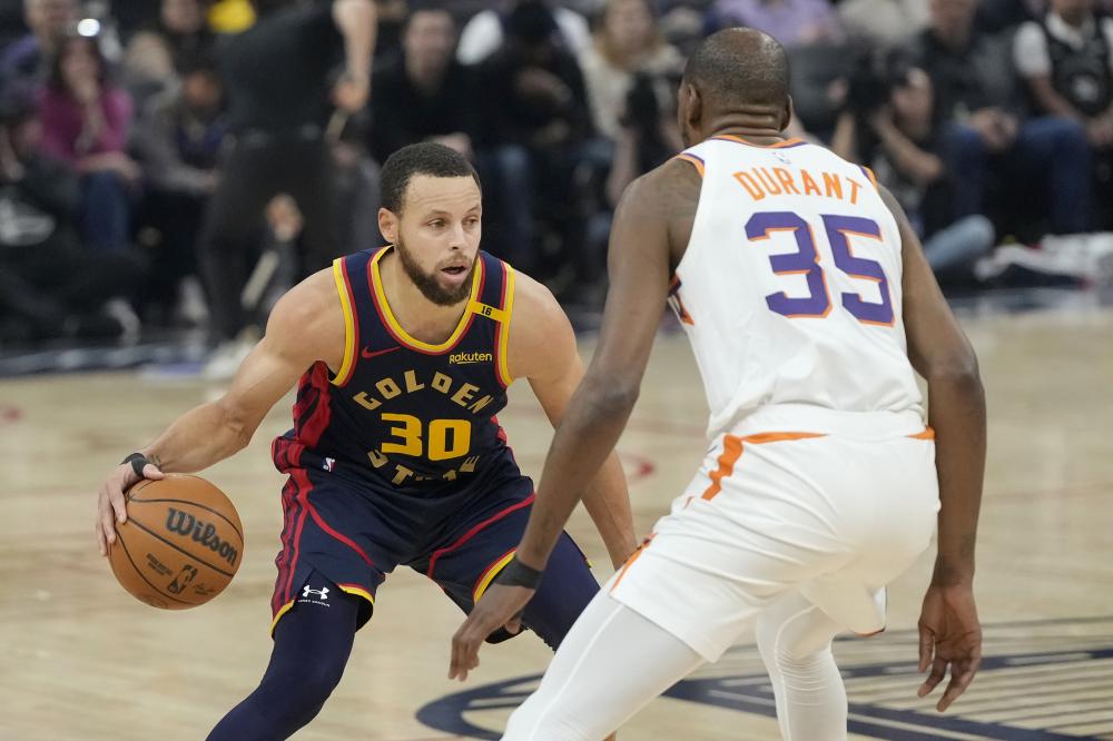 制定和监督 制定和监督