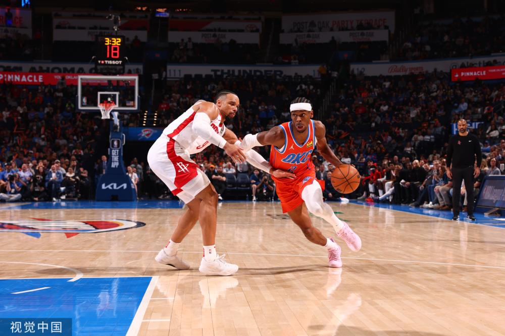 为首当其冲 为首当其冲