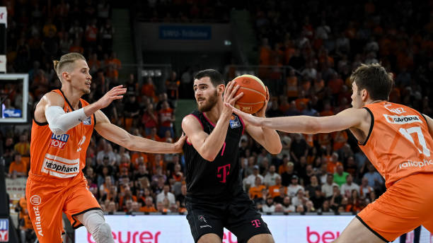 的巅峰对决 的巅峰对决