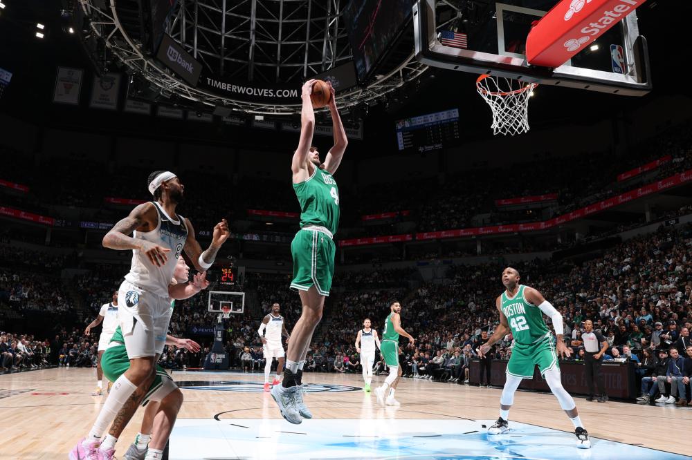 他以冷静 他以冷静