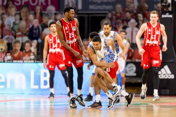 展现出新的 展现出新的